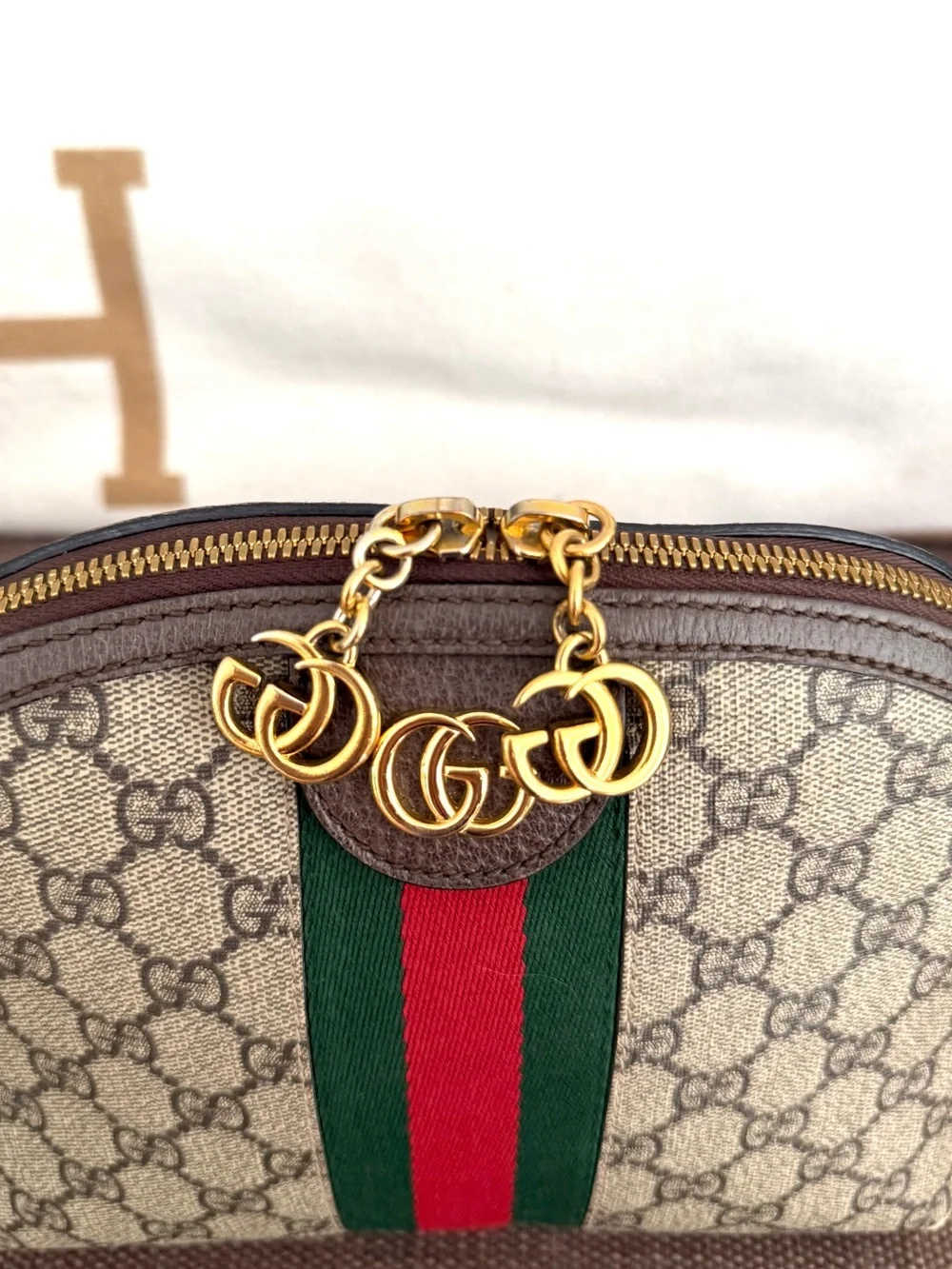 Authentic Gucci Ophedia dome crossbody bag brown GG monogram supreme canvas
